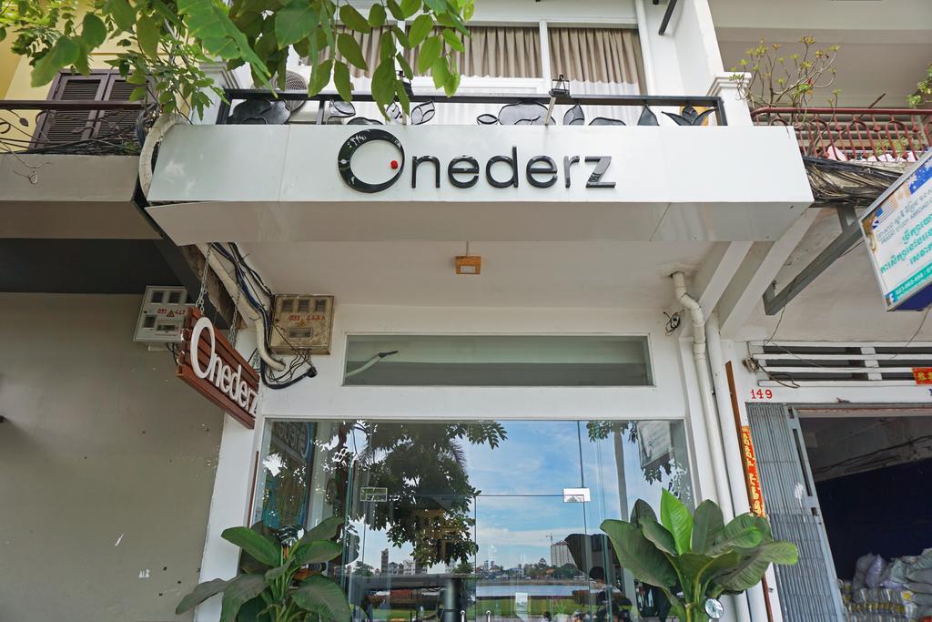 Onederz Hostel Пном Пен Екстериор снимка